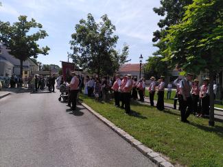 Der Musikverein Leopoldau hat eine der vier Stationen am Leopoldauer Platz erreicht.