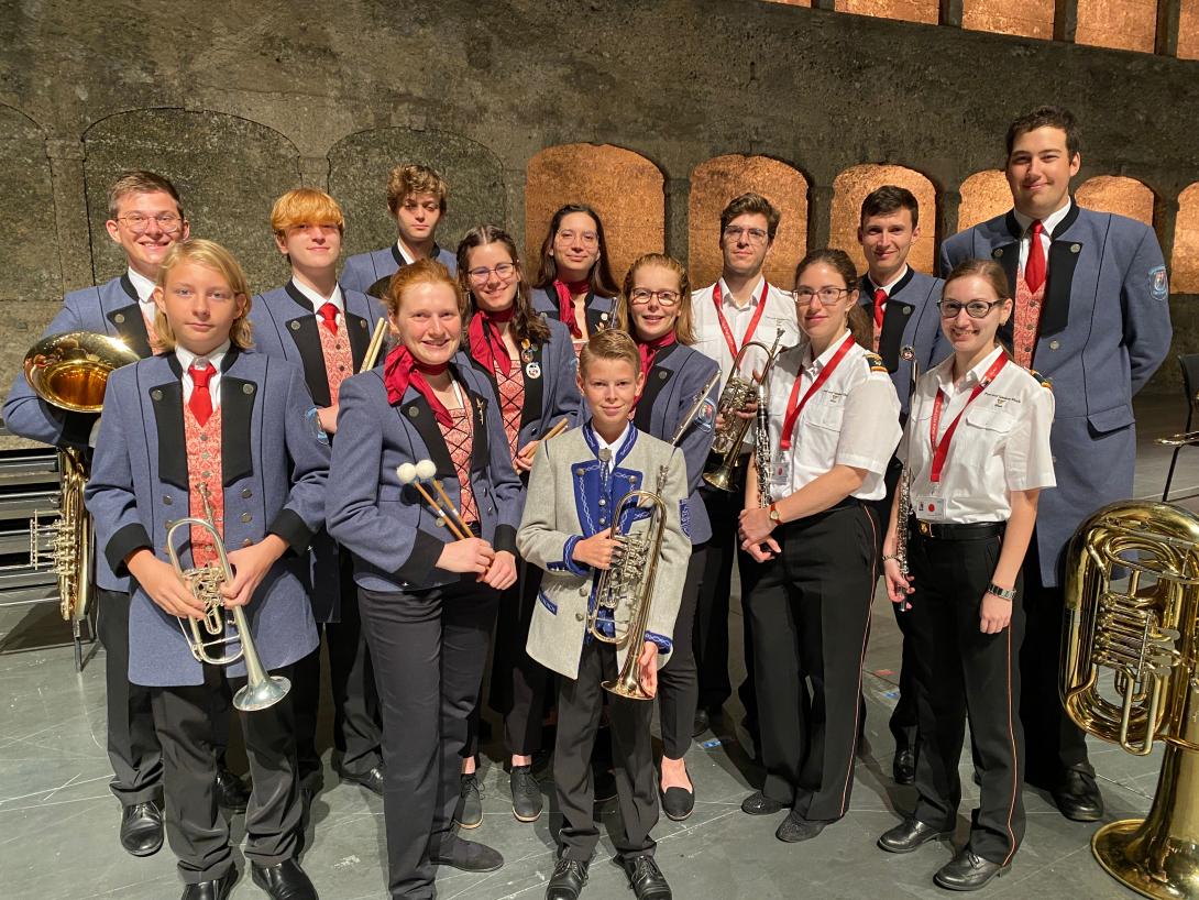 Gruppenfoto der Jungmusiker aus Wien und dem Burgenland.